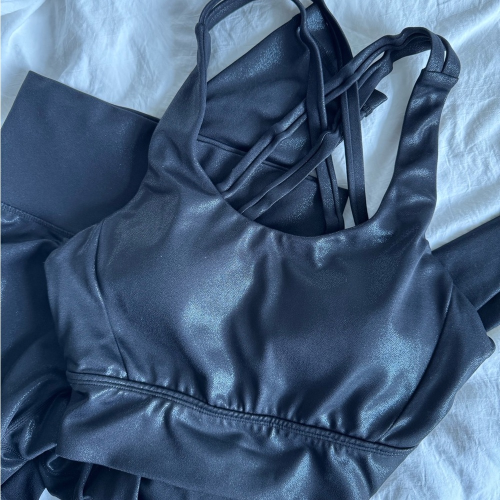 Buff bunny shiny sports bra and legging set